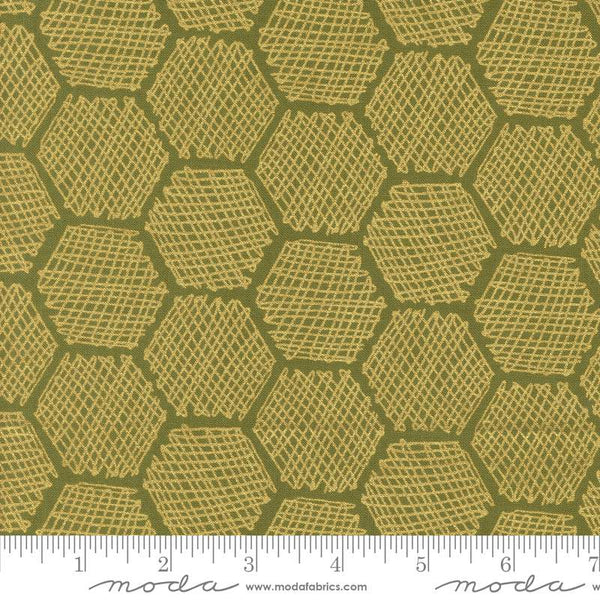 Bee Garden Honeycomb By Gingiber For Moda Ivy / Metallic Gold