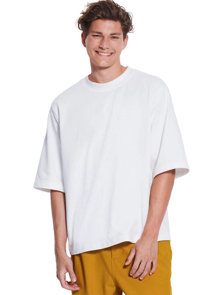 Burda - 5682 Men's Sweater and T-shirt