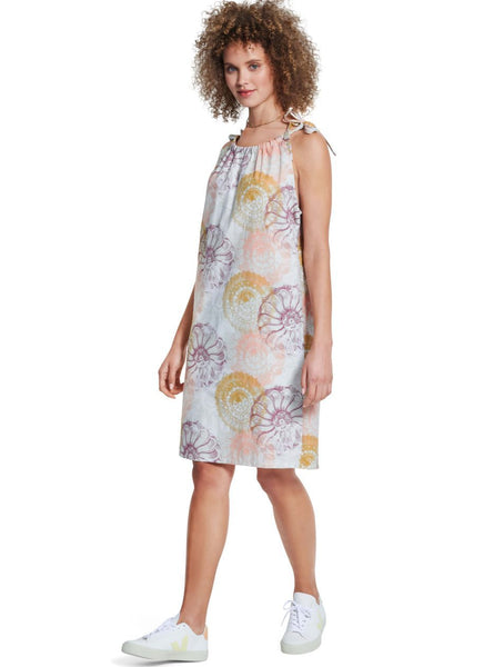 Burda - 5810 Dress