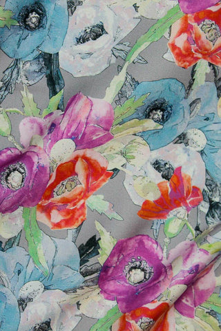 Digital Poppy Satin Grey / Multi