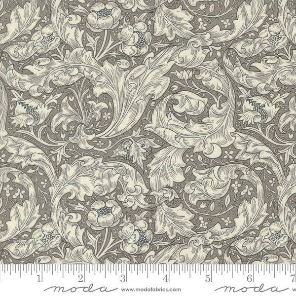 Ebony Suite - Best Of Morris By Barbara Brackman For Moda Bachelor's Button Dove / Porcelain