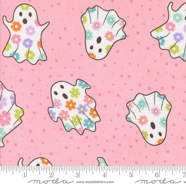Fab Boo Lous Dancing Ghosts By Me And My Sister For Moda Candy Pink