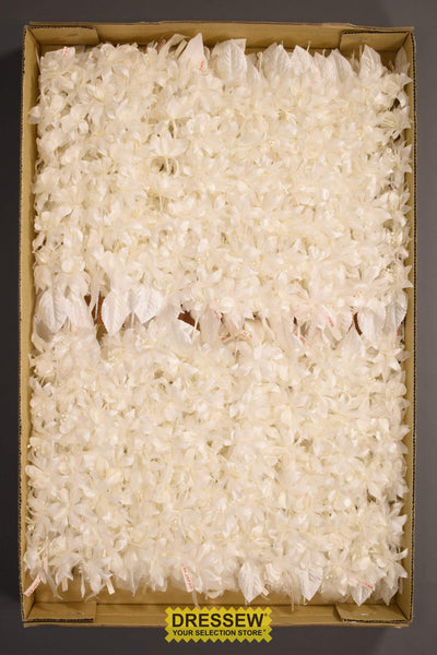 Flower Wreath - Case of 60 - Pure White