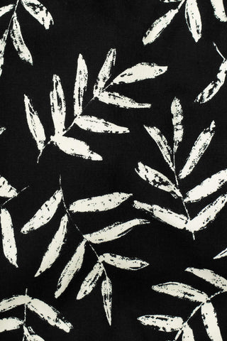 Frida Leaf Print Black / Ivory