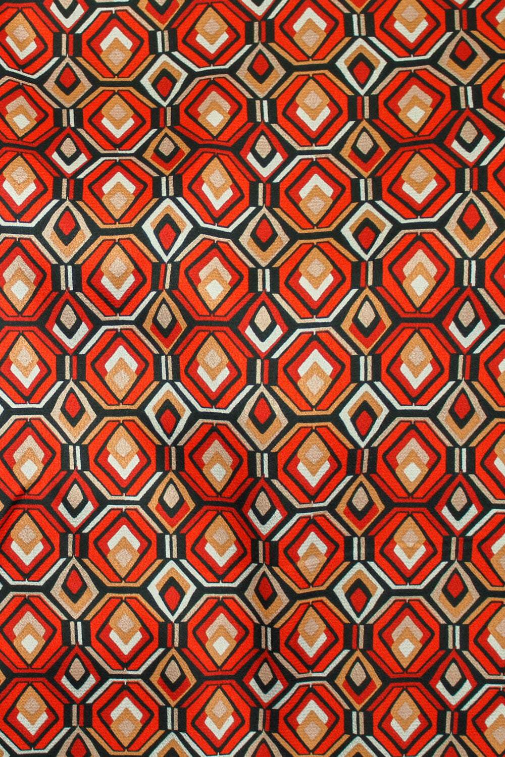 Geometric Bubble Satin Red / Multi