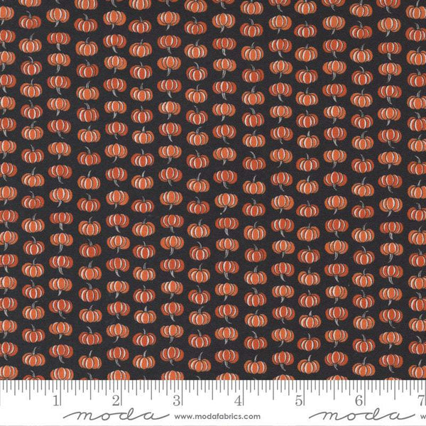 Ghostly Greetings Pumpkin Patch By Deb Strain For Moda Midnight Black
