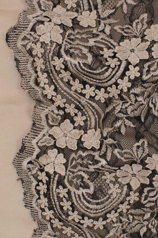 Glamour Double Scalloped Embroidered Lace Black / Beige