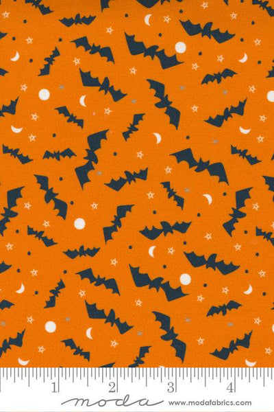 Halloween Bats By Stacy Iest Hsu For Moda Pumpkin