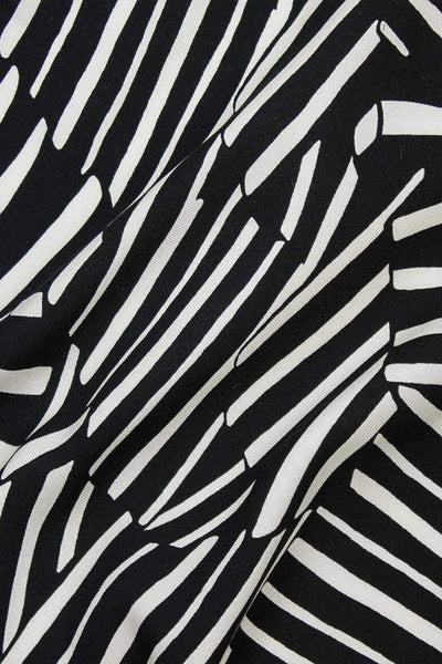 Line Art Taylor Twill Black / Ecru