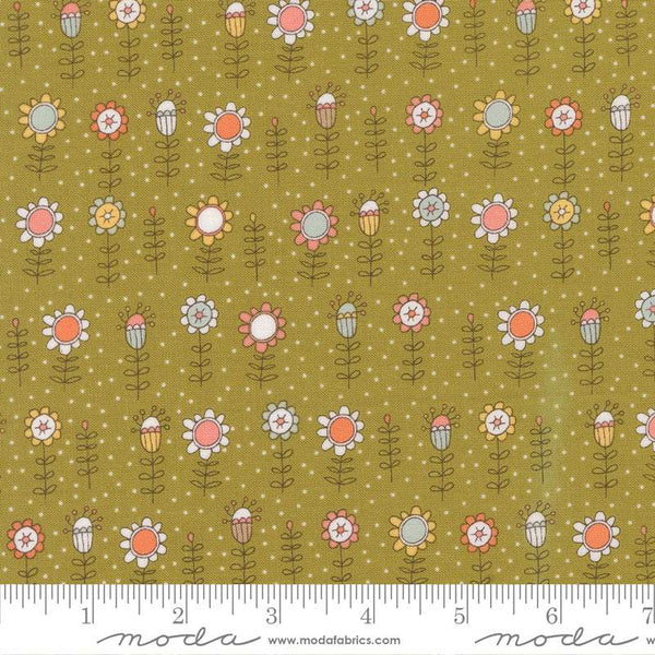 Lucky Bloom Floral By Sweetwater For Moda Grass