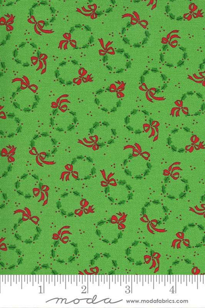 Merry And Bright Wreath By Me & My Sister For Moda Evergreen