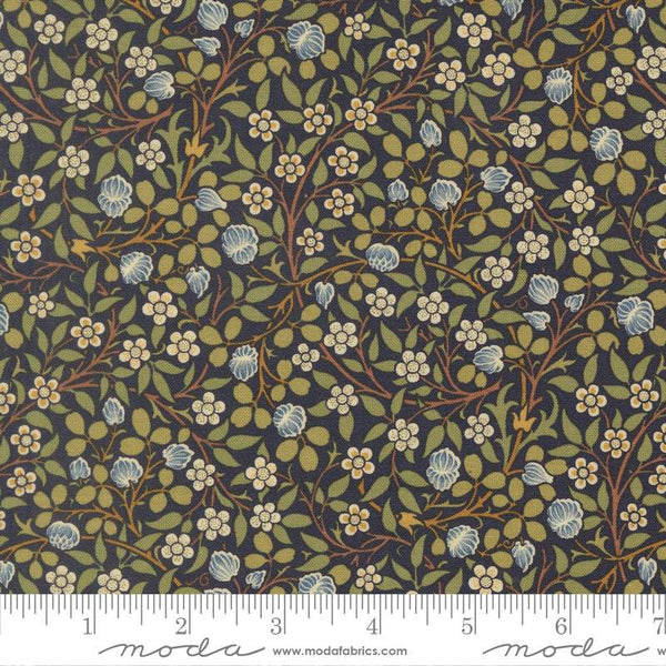 Morris Muse Small Clover By Barbara Brackman For Moda Twilight