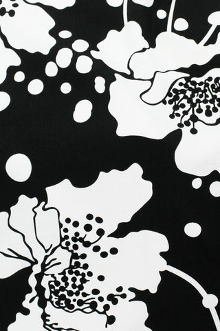 Picasso Camellia Poplin Black / White Flowers