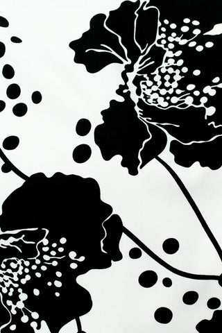 Picasso Camellia Poplin White / Black Flowers