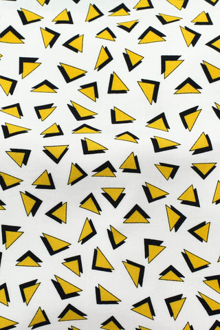 Picasso Retro Triangles Off White / Mustard