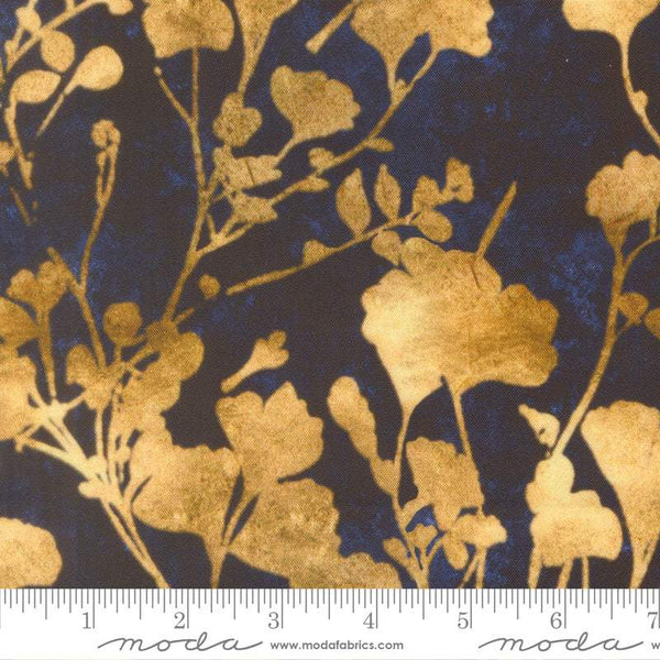Tranquil Patina Ginkgo Glow By Debbie Maddy For Moda Midnight