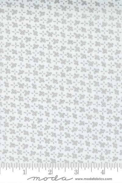 Whispers Metallic Criss Cross by Studio M for Moda White / Silver