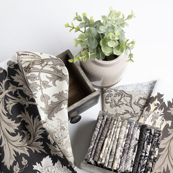 Ebony Suite - Best Of Morris By Barbara Brackman For Moda Large Anemone Charcoal